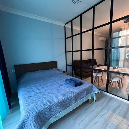 Apartment Merabi Batumi Luaran gambar