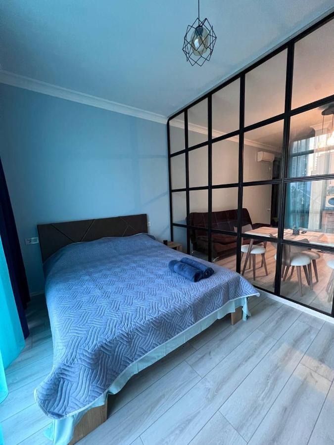 Apartment Merabi Batumi Luaran gambar