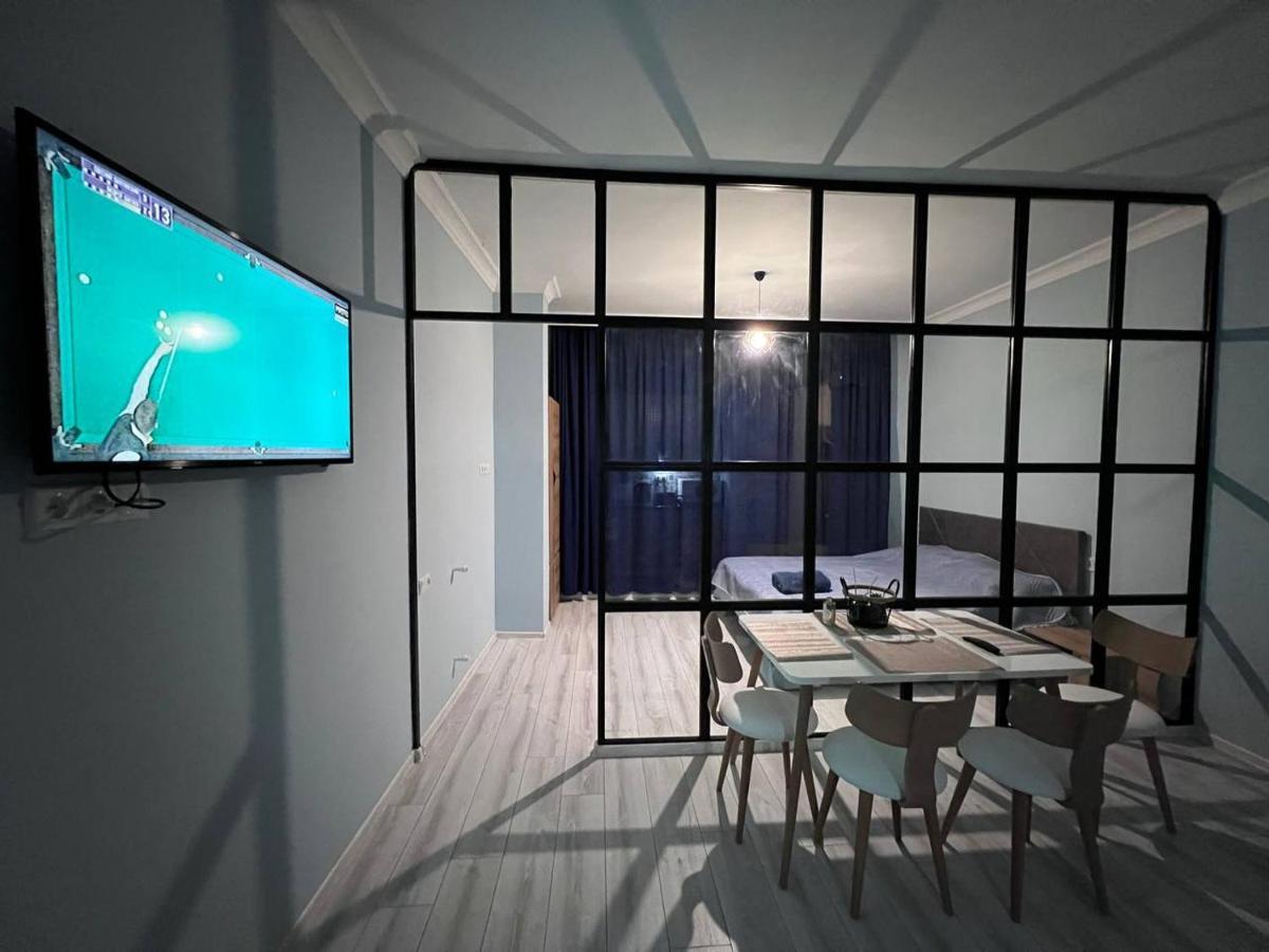 Apartment Merabi Batumi Luaran gambar