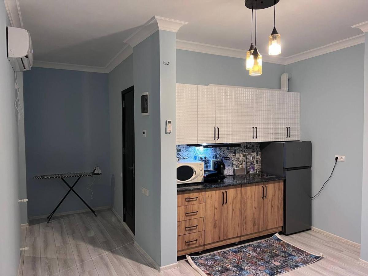 Apartment Merabi Batumi Luaran gambar