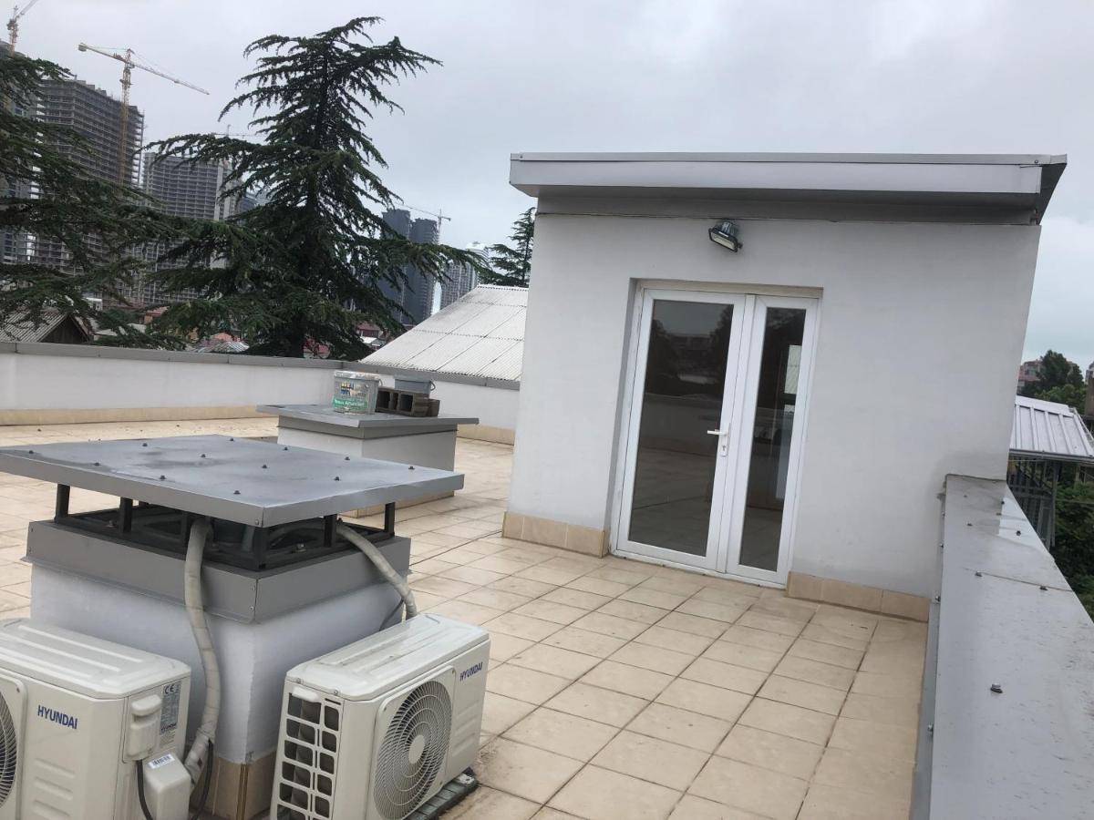 Apartment Merabi Batumi Luaran gambar
