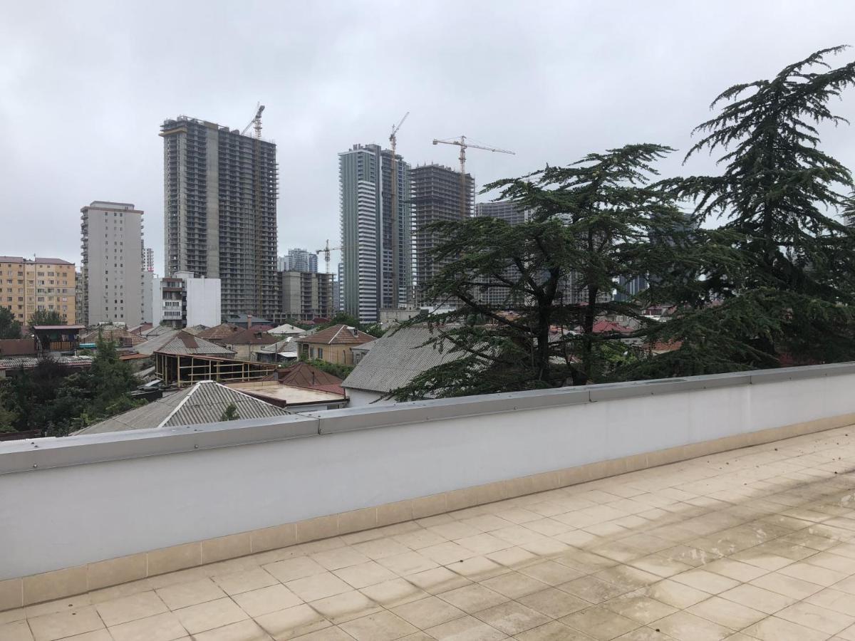 Apartment Merabi Batumi Luaran gambar