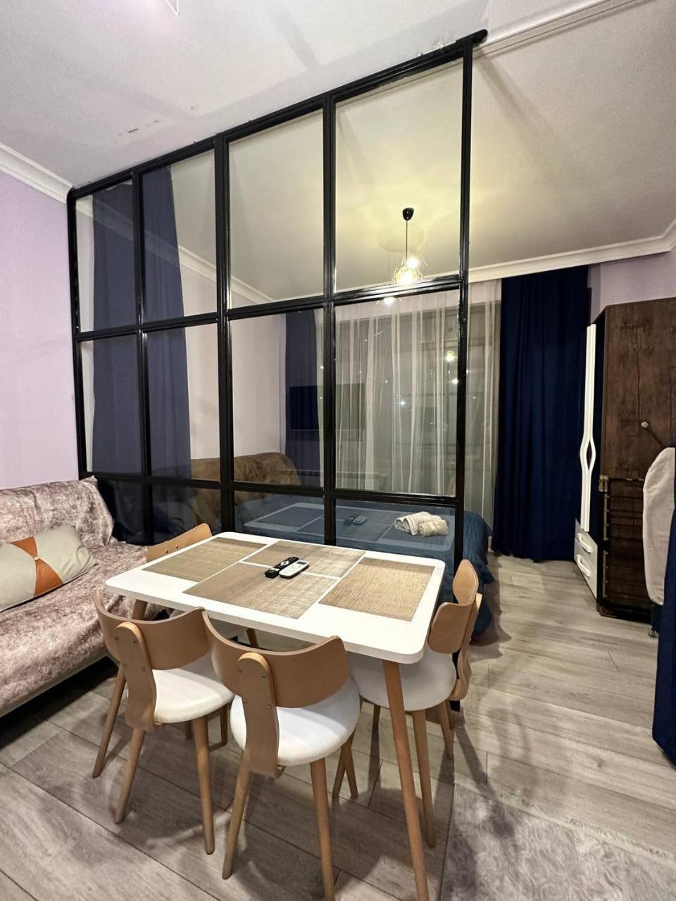 Apartment Merabi Batumi Luaran gambar