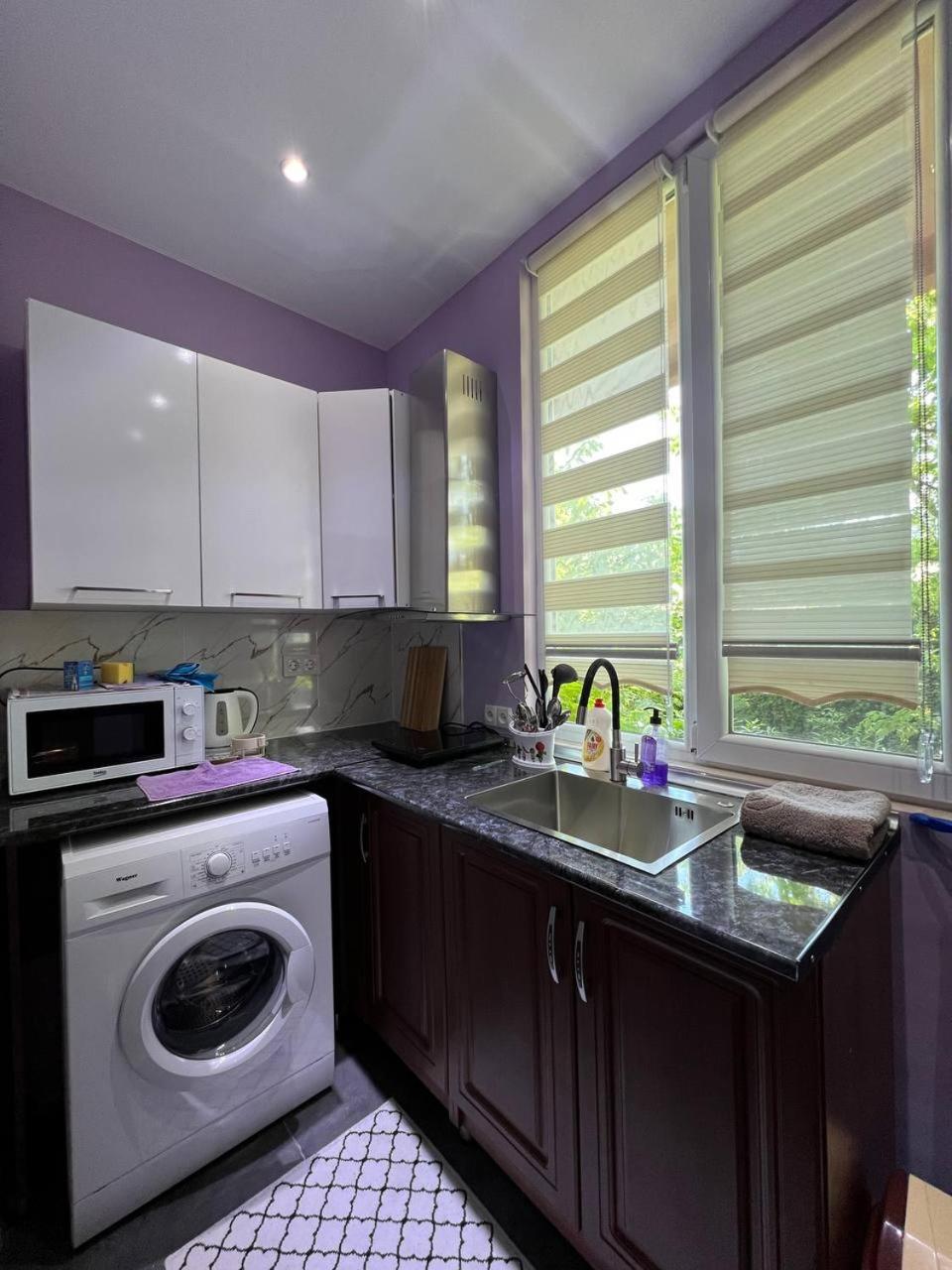 Apartment Merabi Batumi Luaran gambar