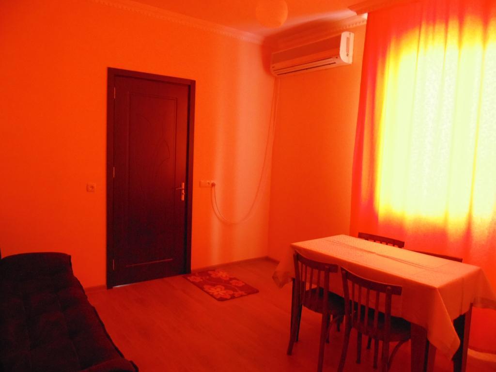 Apartment Merabi Batumi Bilik gambar